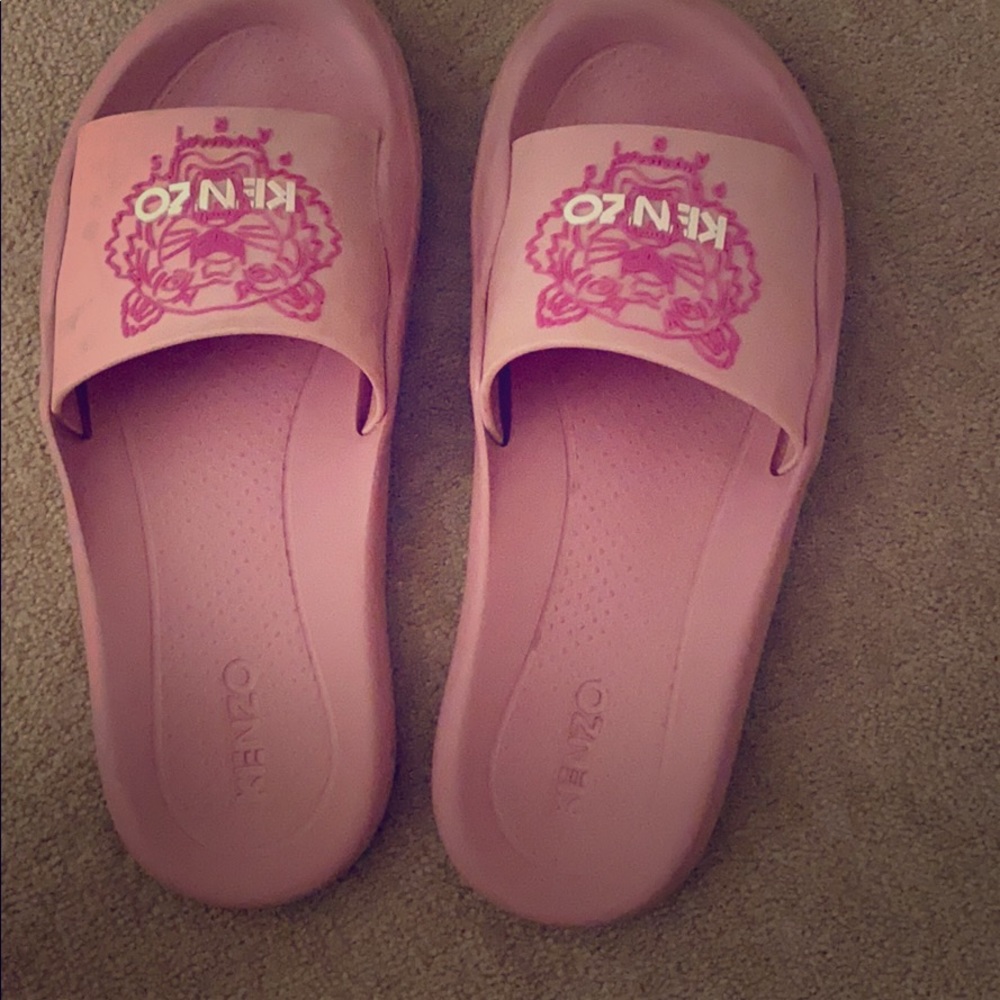 Kenzo flip flops 39